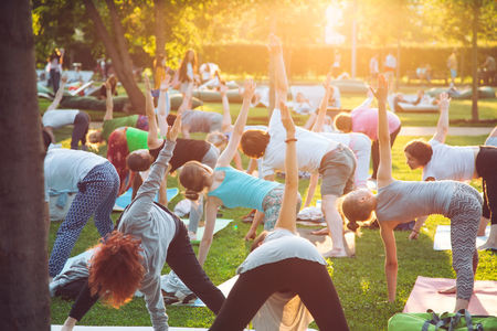 Le thème 2024 : le yoga pour l'autonomisation des femmes