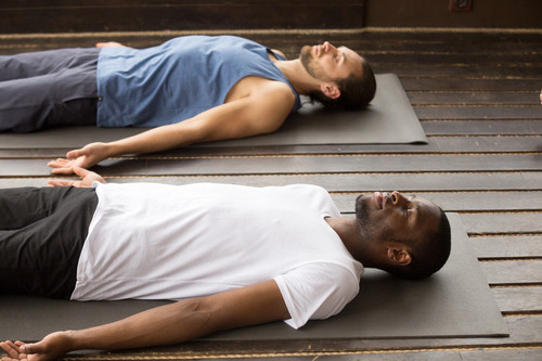 La meditation allongée Pourquoi mediter allongé ?