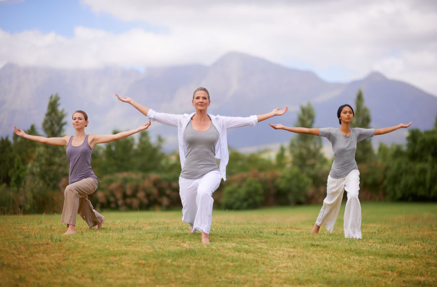 Pratiquer le yoga à la pause déjeuner