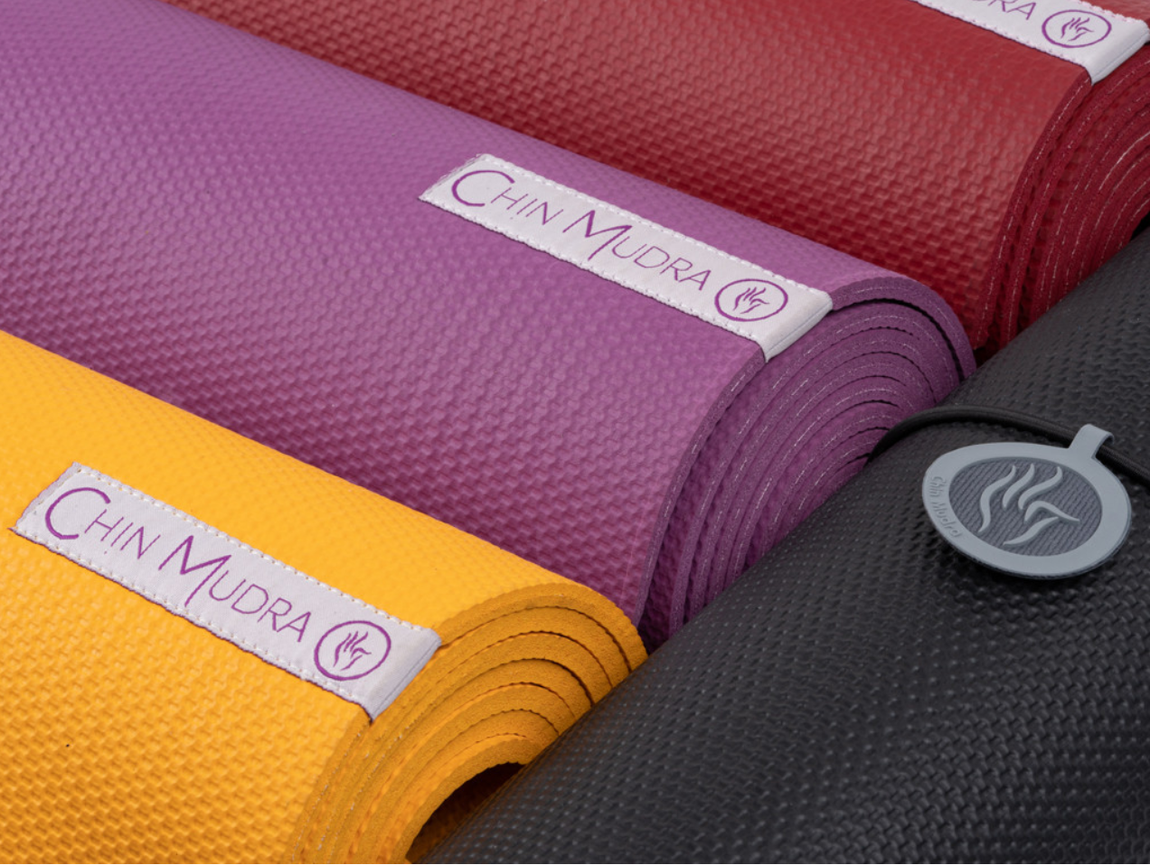 Découvrez les Tapis de yoga Intensive-Mat 4 et 6 mm crée par Chin Mudra