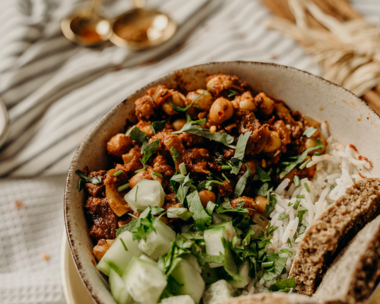 L’importance d’une bonne alimentation dans le yoga