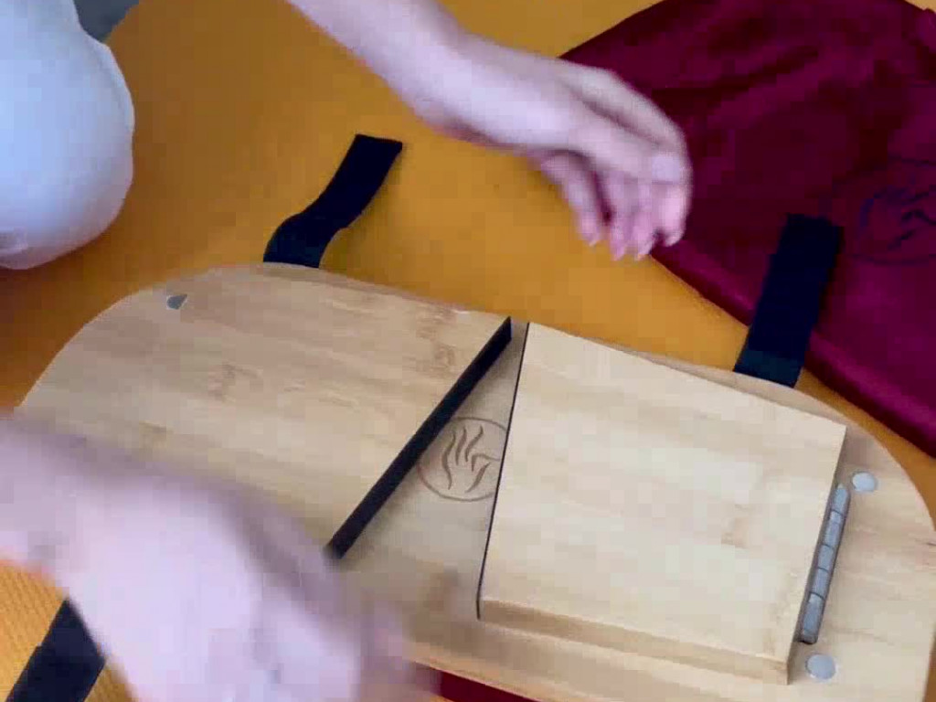 Foldable Meditation Bench